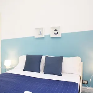Beachside Rooms&suites Gasthuis