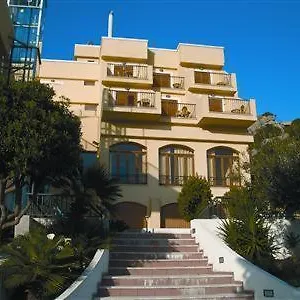 4* Hotell Panoramic