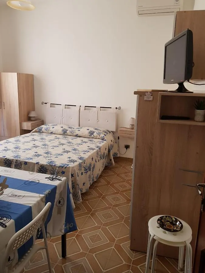 Very'S Room San Vito Lo Capo Italy